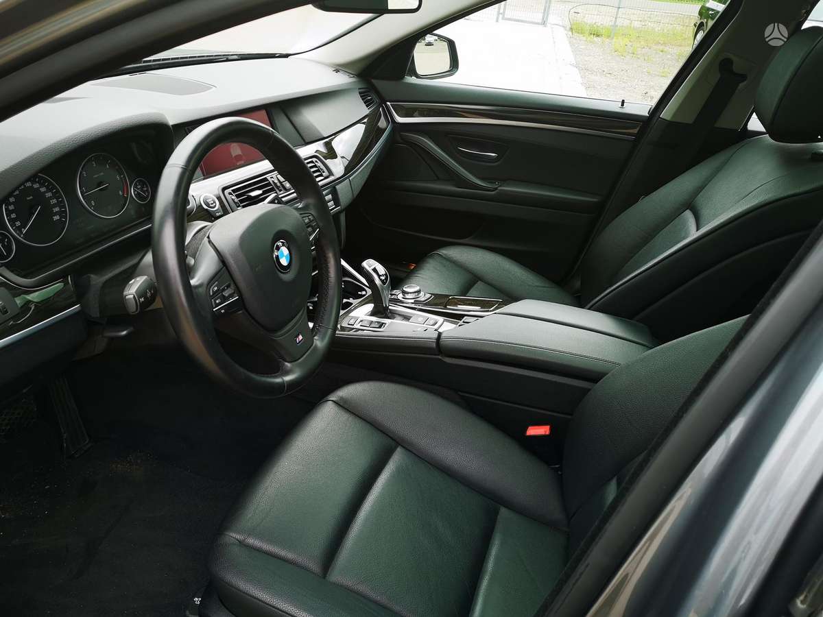 BMW 520, 2.0 l., Седан