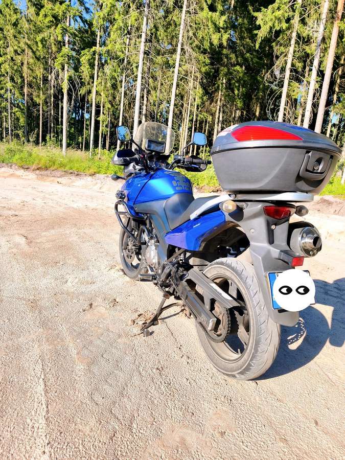 Suzuki DL (V-Strom) 645cc, эндуро / adventure