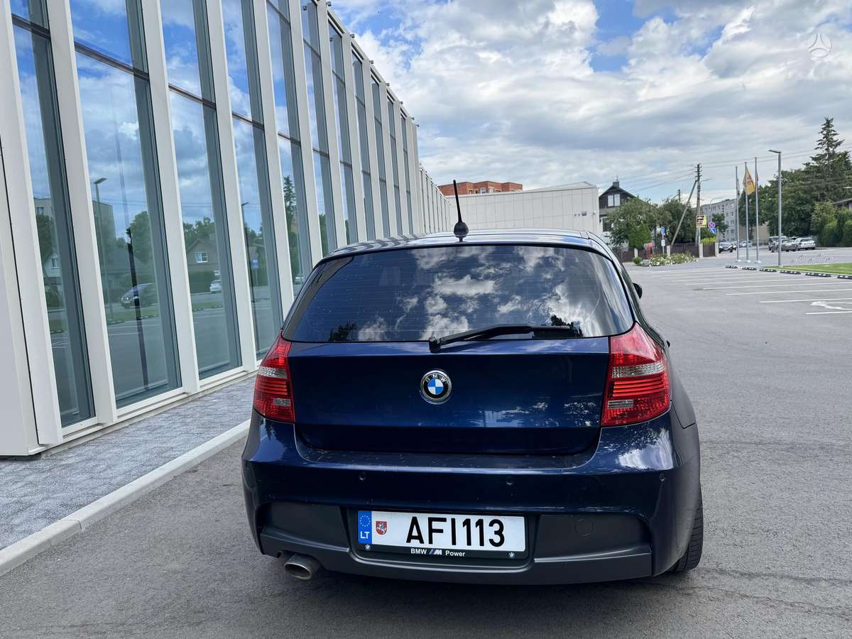 BMW 118, 2.0 l., Хэтчбек