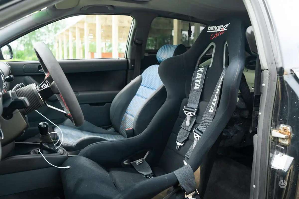 Audi A3, 1.8 l., Хэтчбек