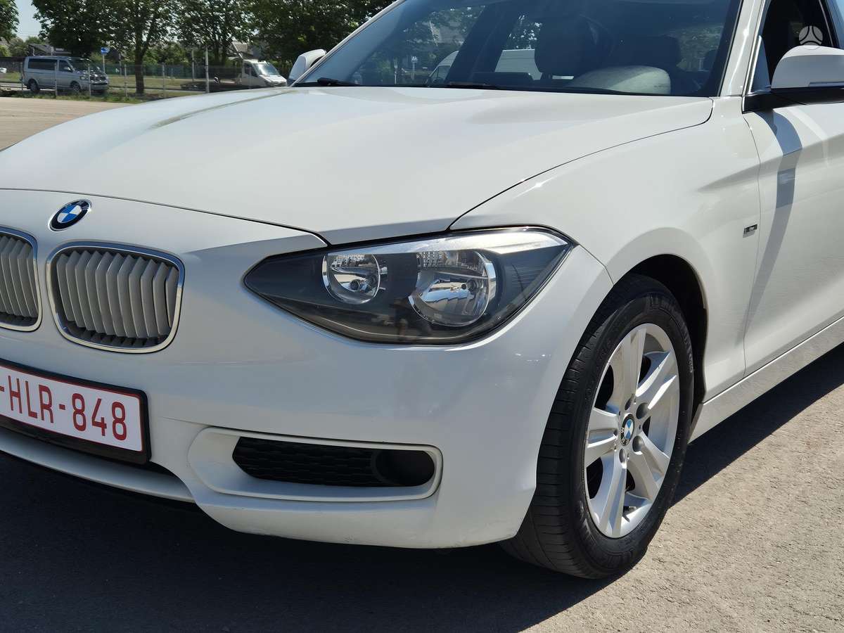 BMW 114, 1.6 l., hatchback