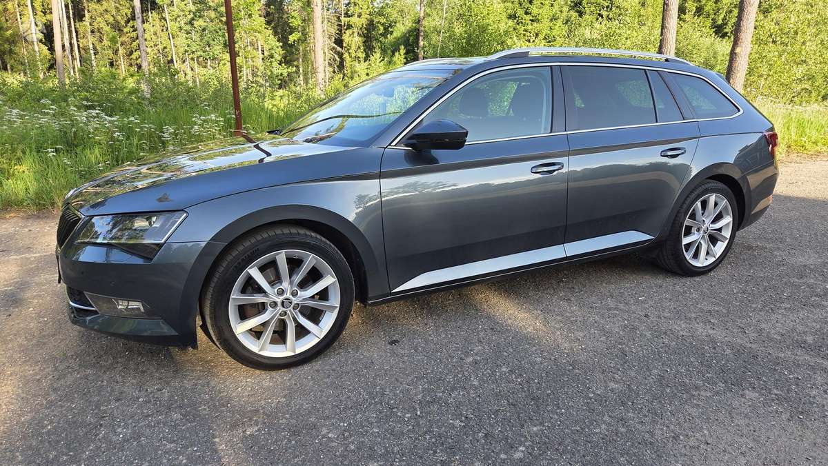 Škoda Superb - 7