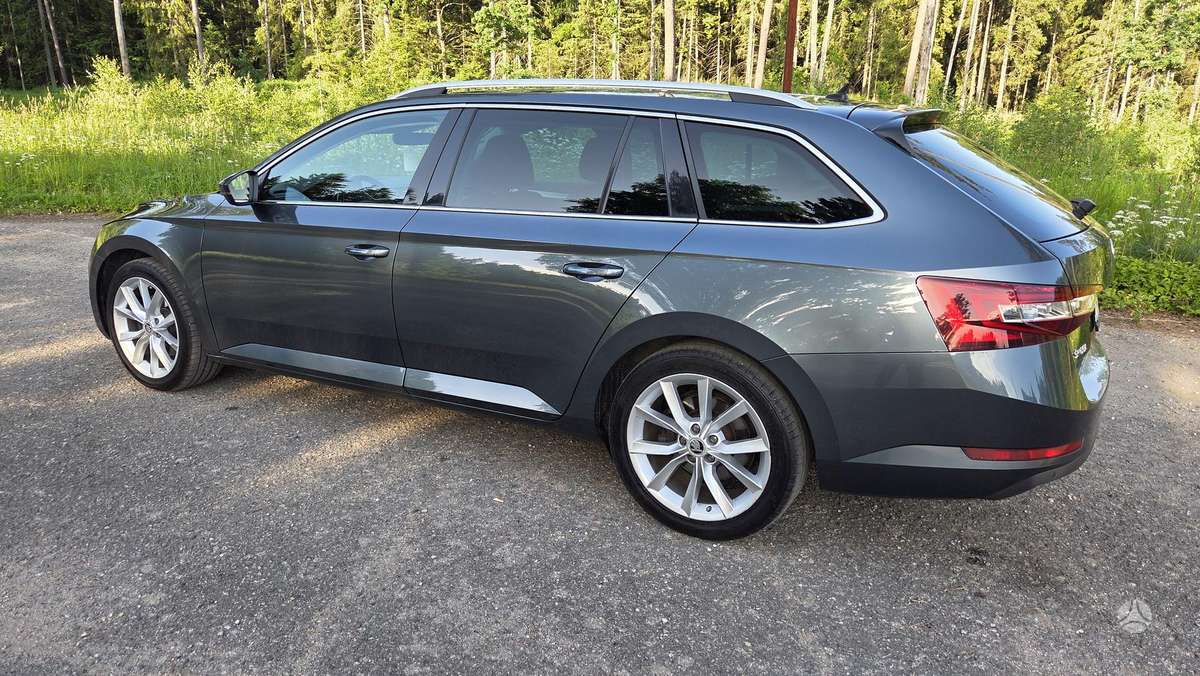 Škoda Superb - 9