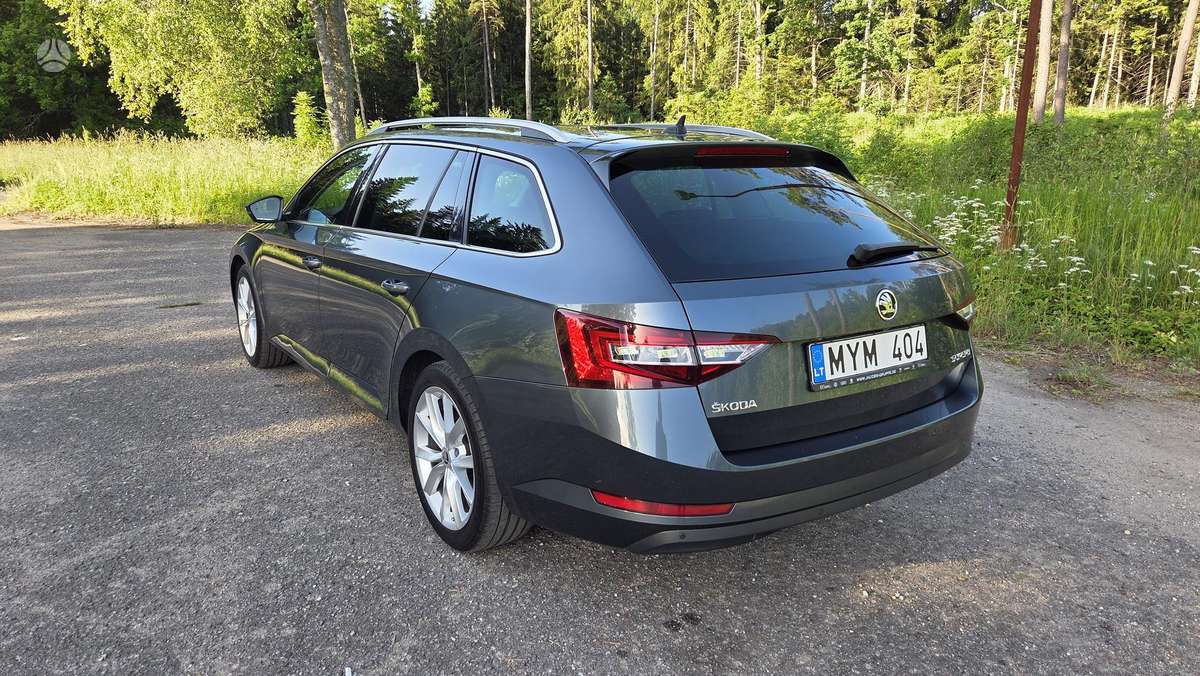 Škoda Superb - 11