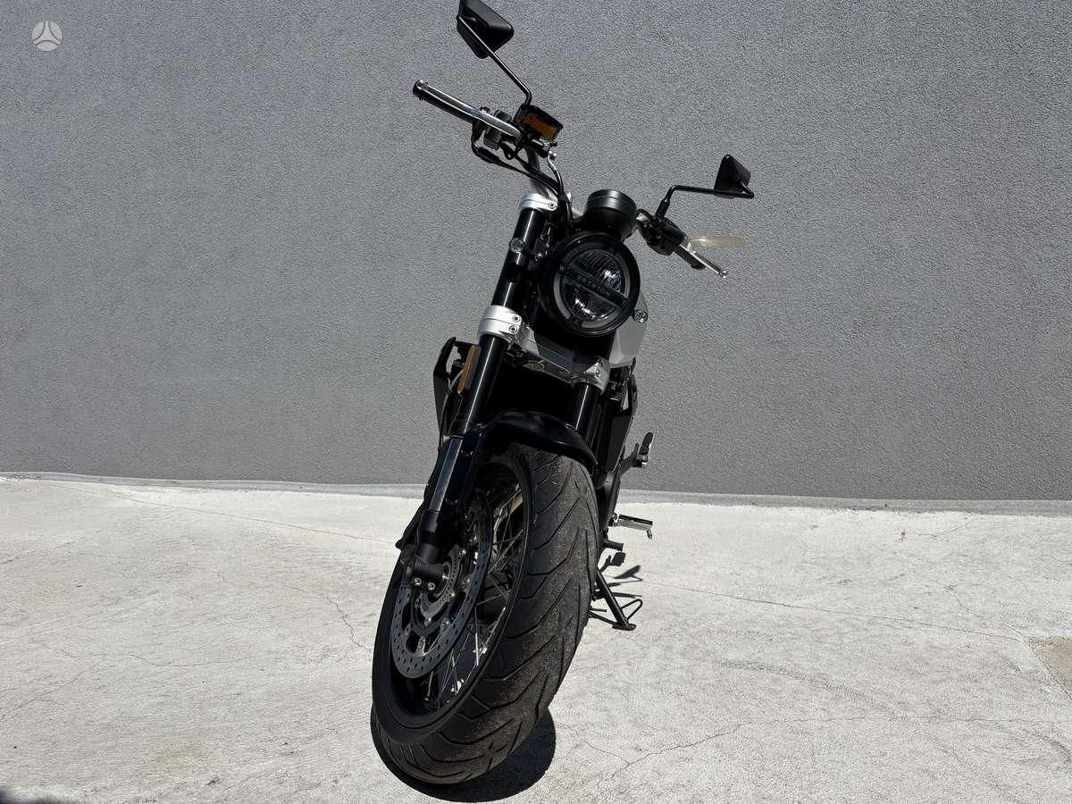 Brixton Crossfire 500 486cc, street / classic