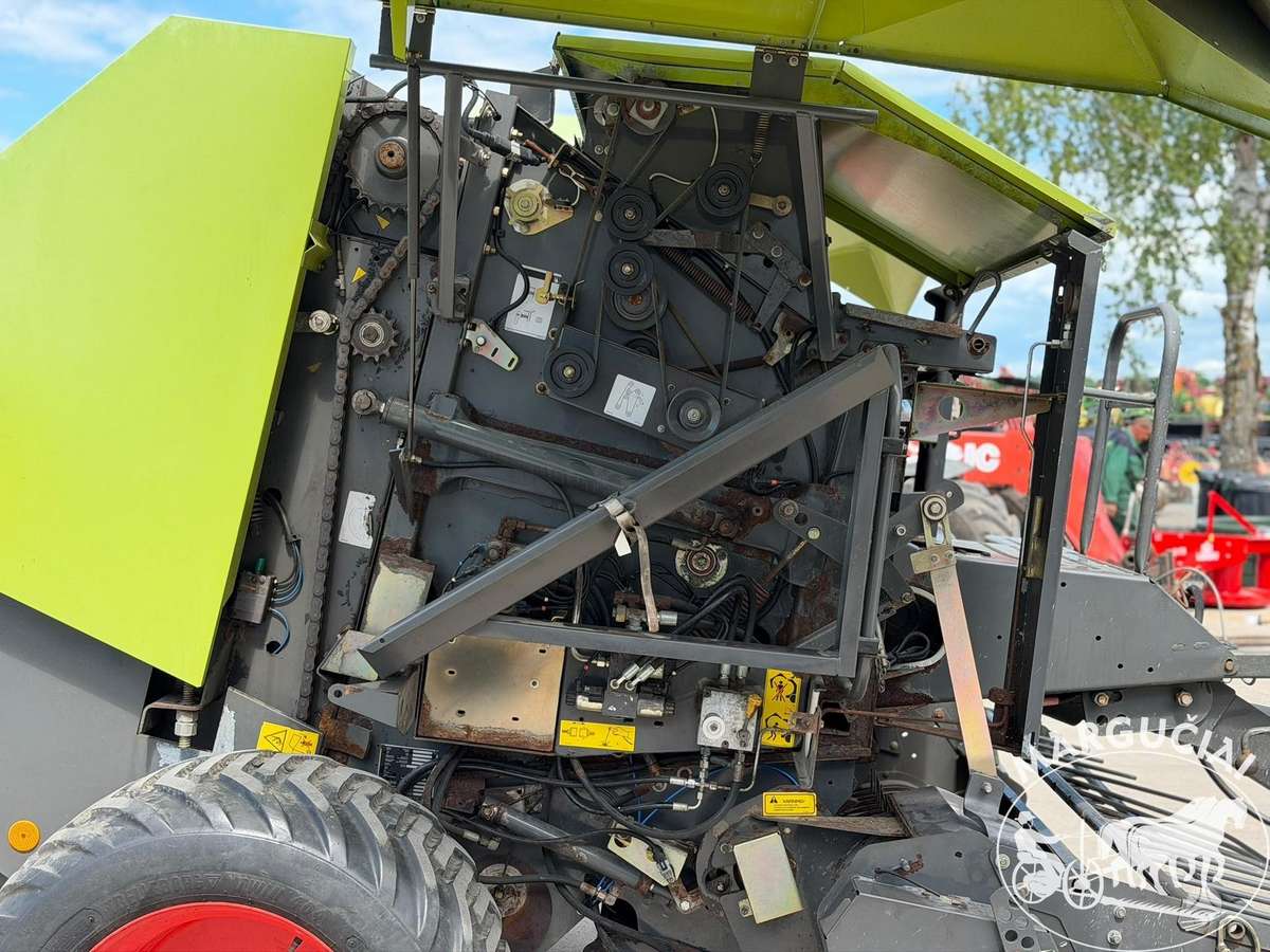 Claas Rollant 355 RotoCut, balers