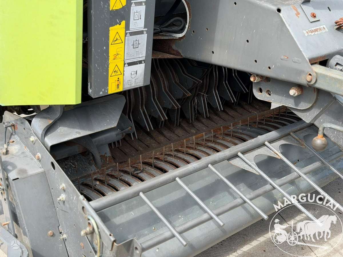 Claas Rollant 355 RotoCut, balers