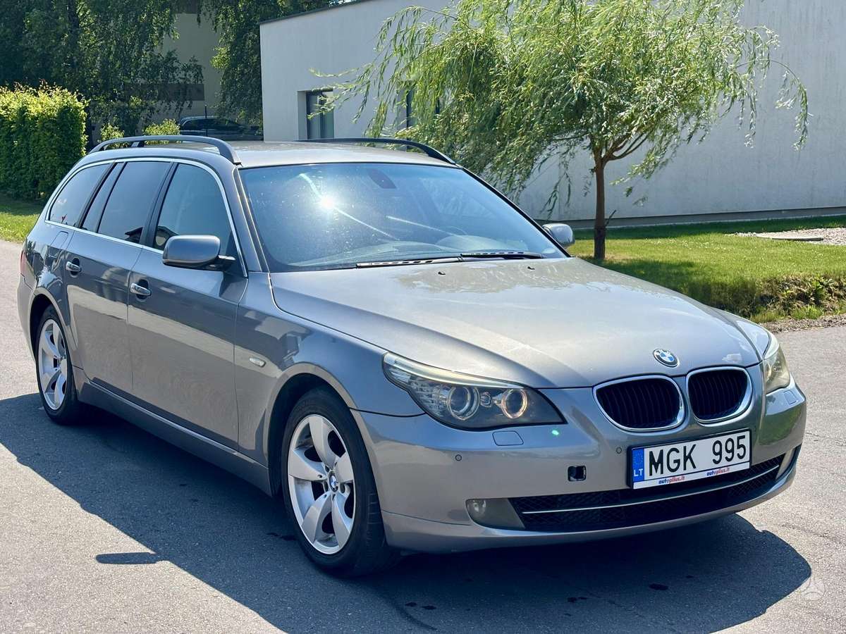 BMW 520, 2.0 l., universalas