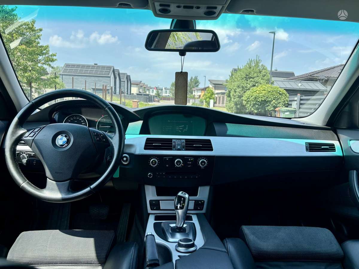 BMW 520, 2.0 l., universalas