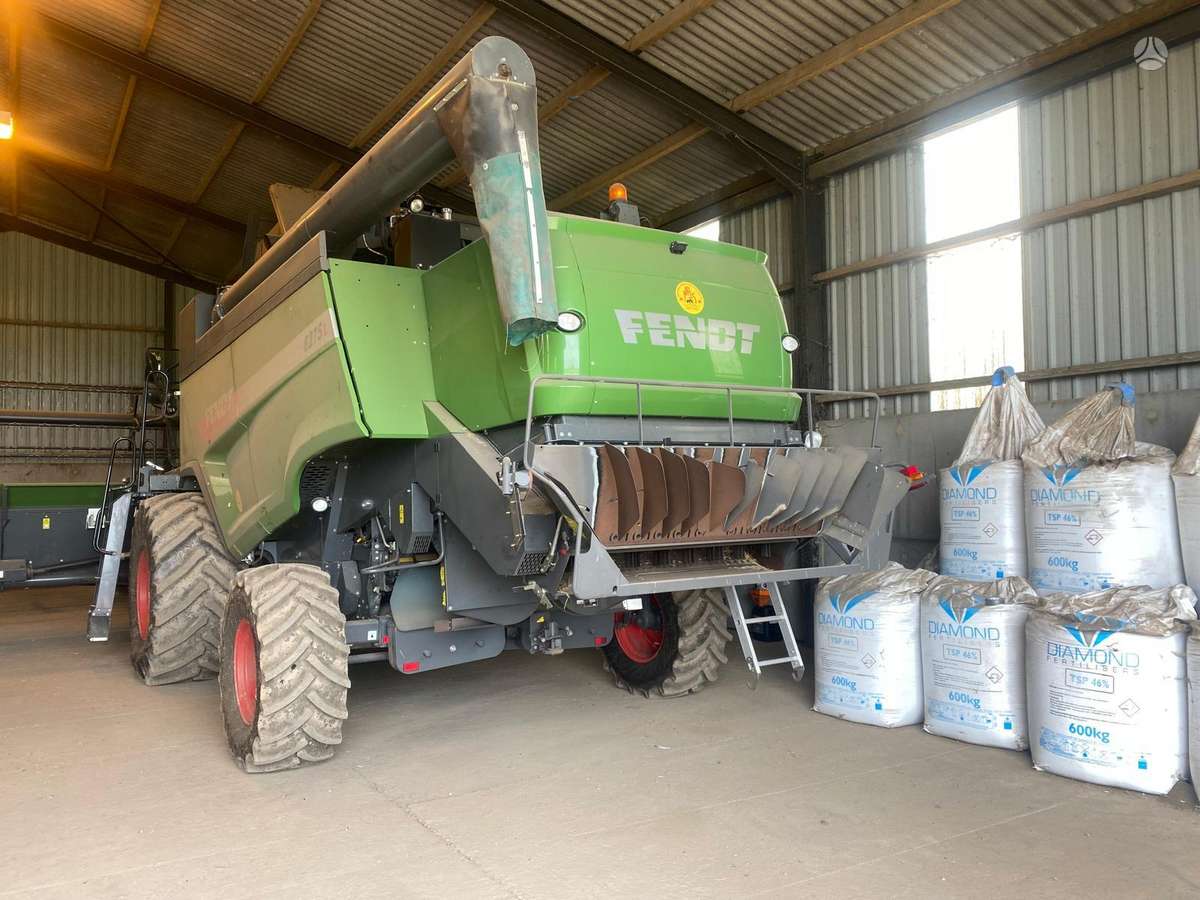 Fendt 6275L, kombainai