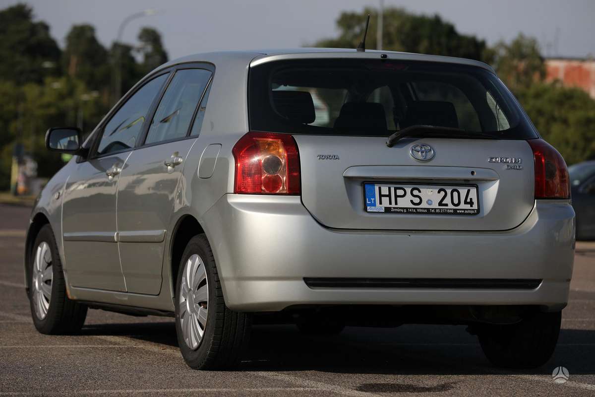 Toyota Corolla, 2.0 l., hatchback