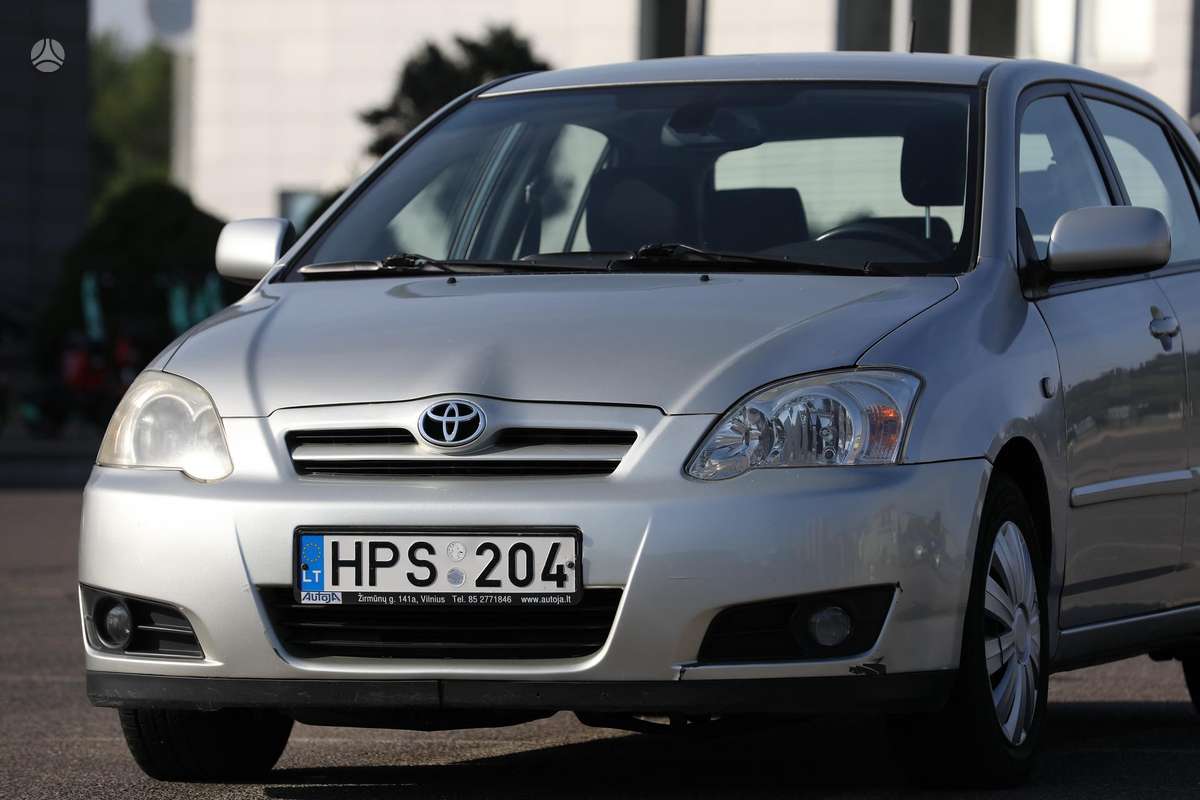 Toyota Corolla, 2.0 l., hatchback