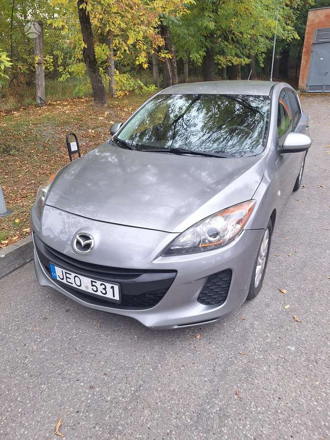 Mazda 3, 1.6 l., sedanas