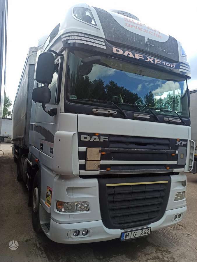DAF 105XF.460, dropside with curtains