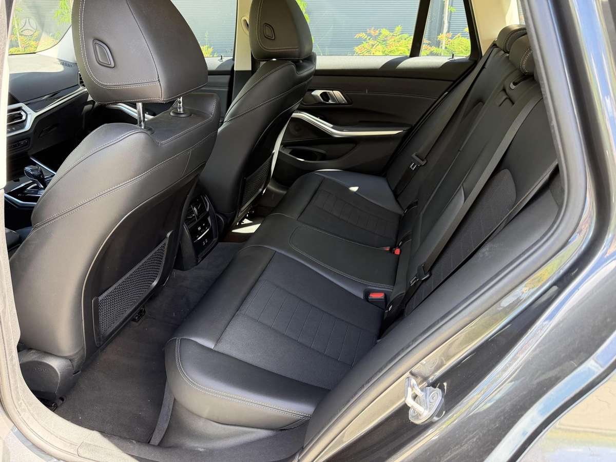BMW 320, 2.0 l., Универсал