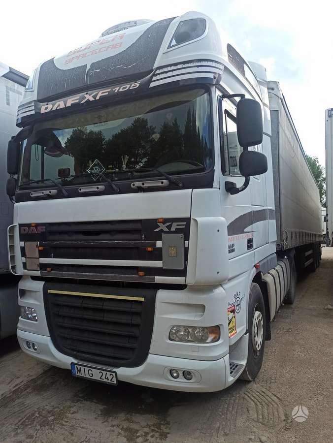 DAF 105XF.460, dropside with curtains