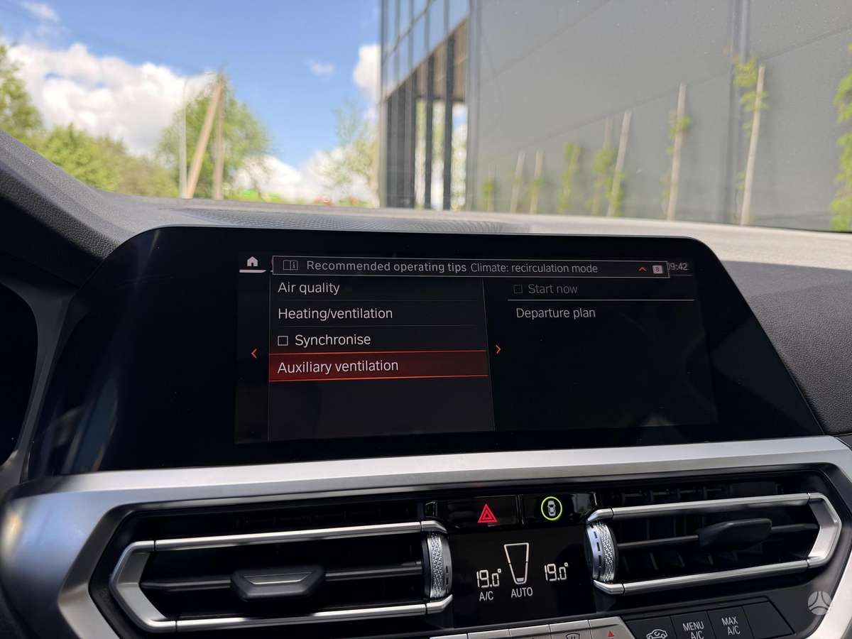 BMW 320, 2.0 l., Универсал