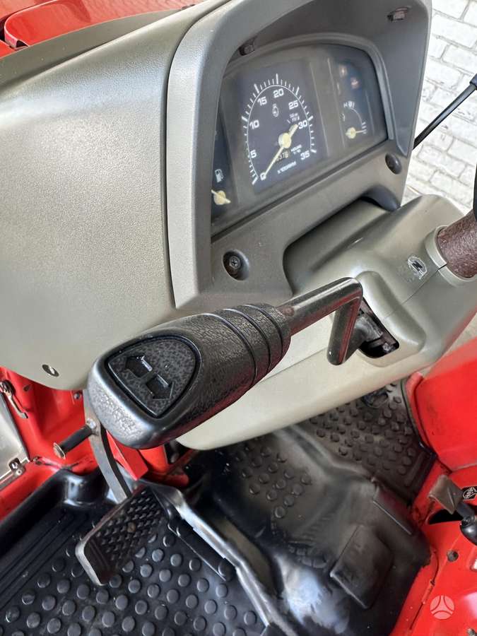 Yanmar AF-22, traktoriai