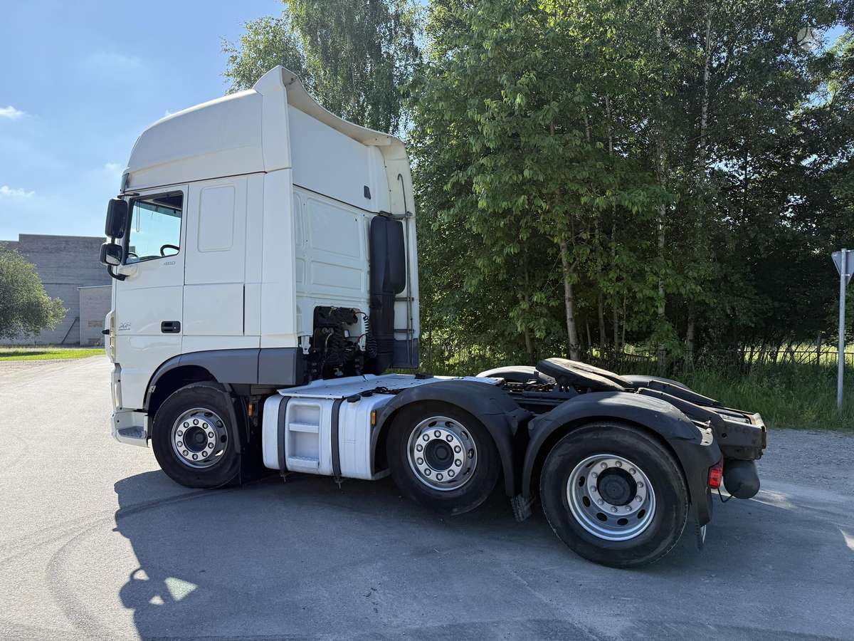 DAF XF 460, 2 miegamosios vietos
