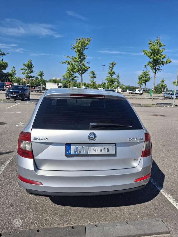 Škoda Octavia - 6