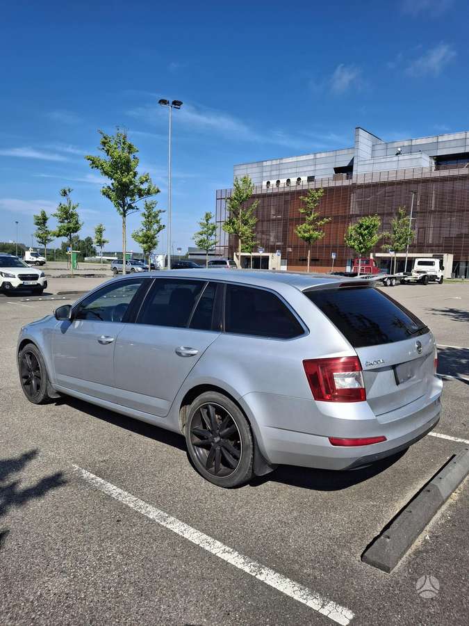 Škoda Octavia - 7