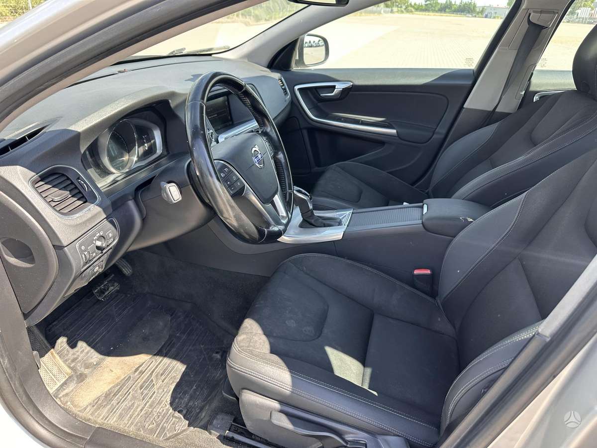 Volvo V60, 1.6 l., Универсал