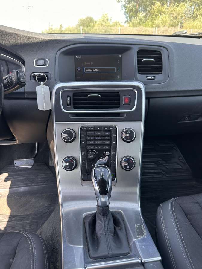 Volvo V60, 1.6 l., Универсал