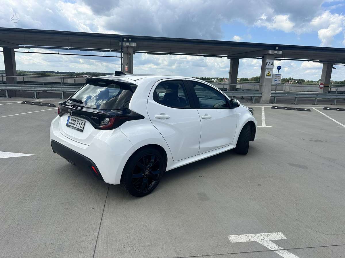Toyota Yaris - 2
