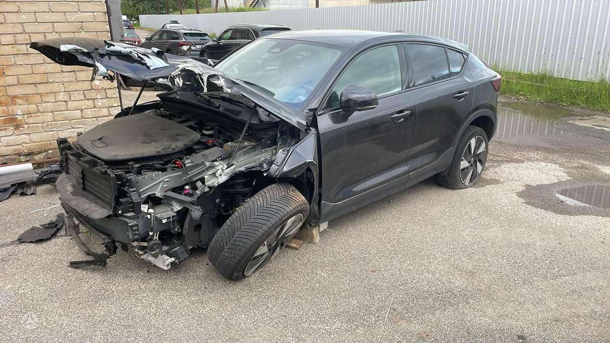 Volvo C40