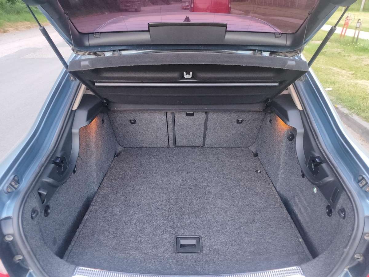Skoda Superb, 1.8 l., hatchback