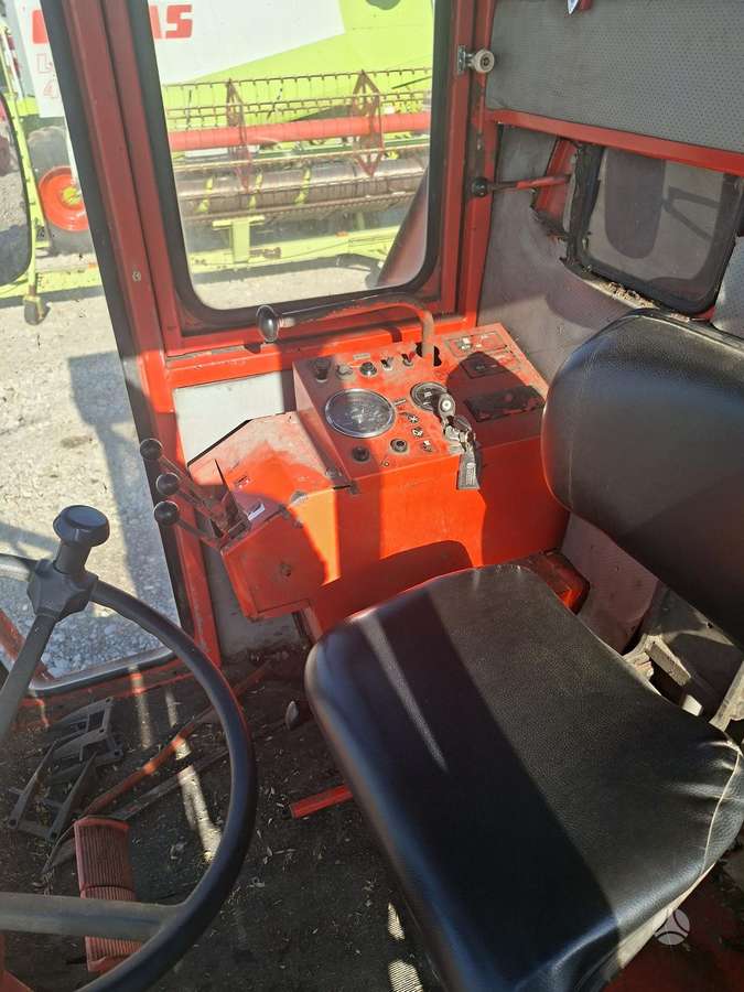 Deutz-Fahr M922, комбайны
