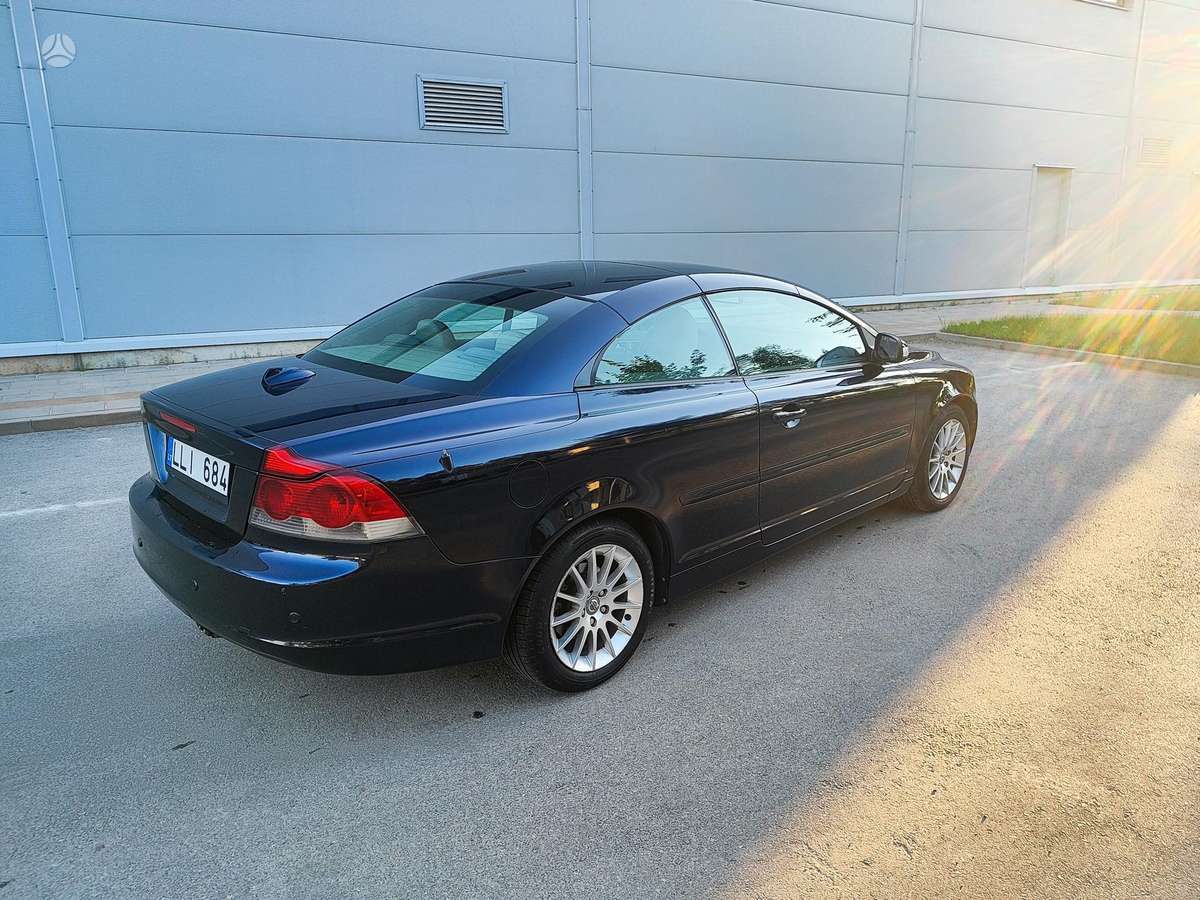 Volvo C70, 2.0 l., convertible