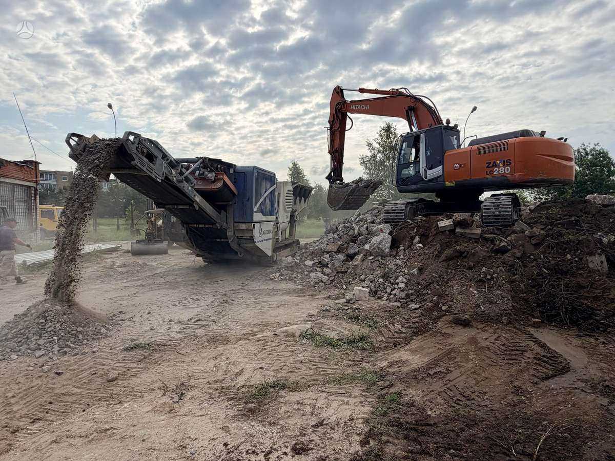 Hitachi Zaxis 280 LC, ekskavatoriai