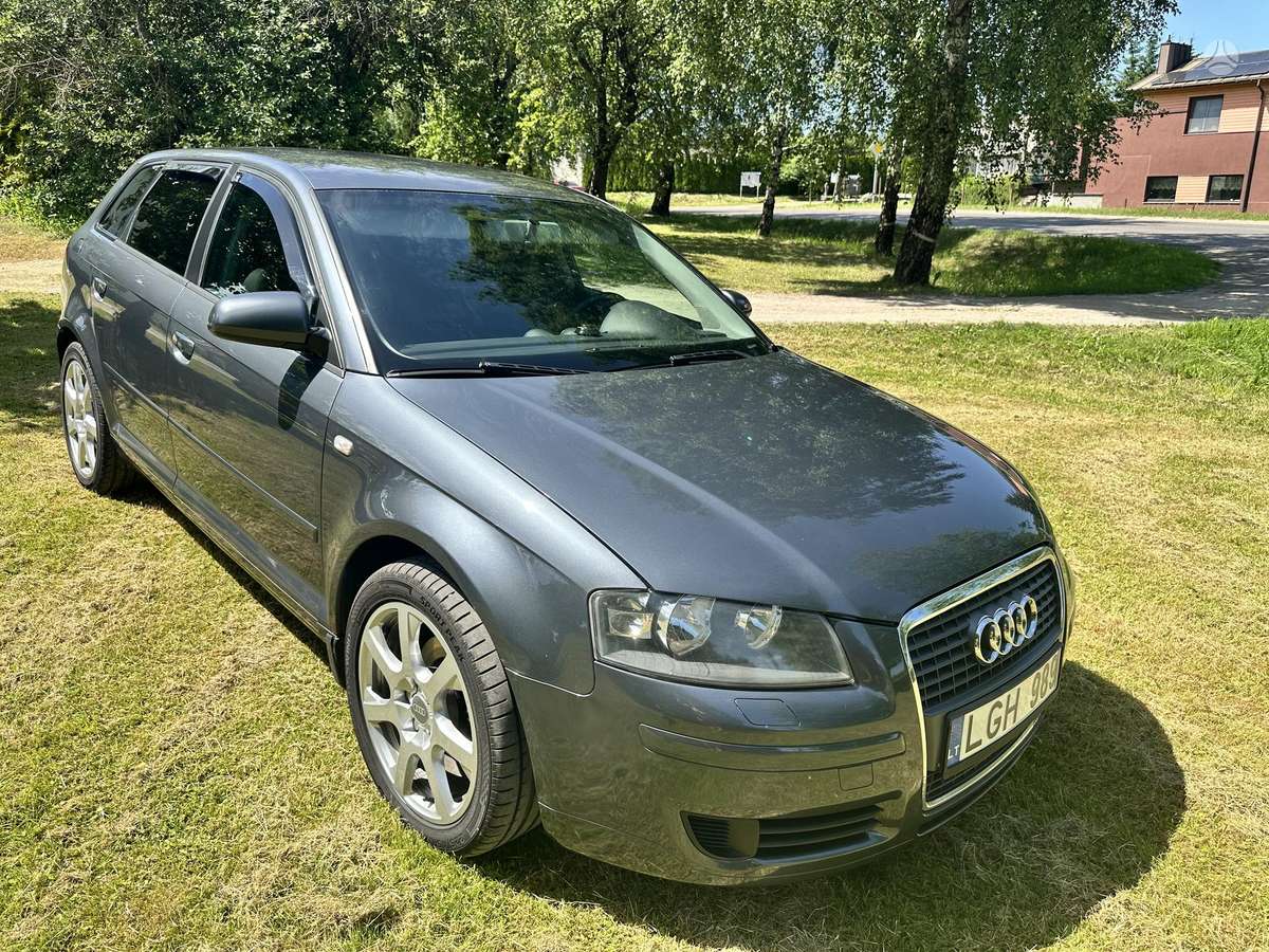 Audi A3, 1.6 l., hatchback
