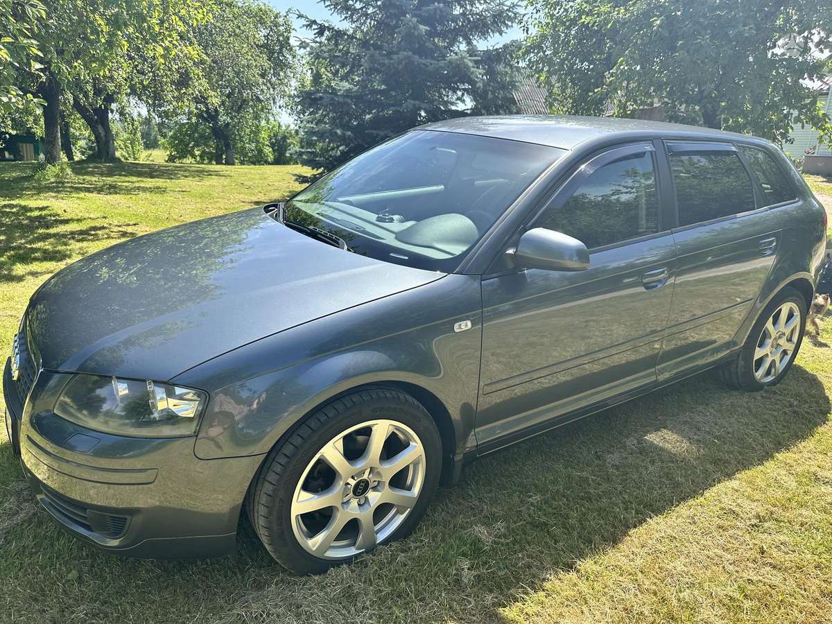 Audi A3, 1.6 l., hatchback