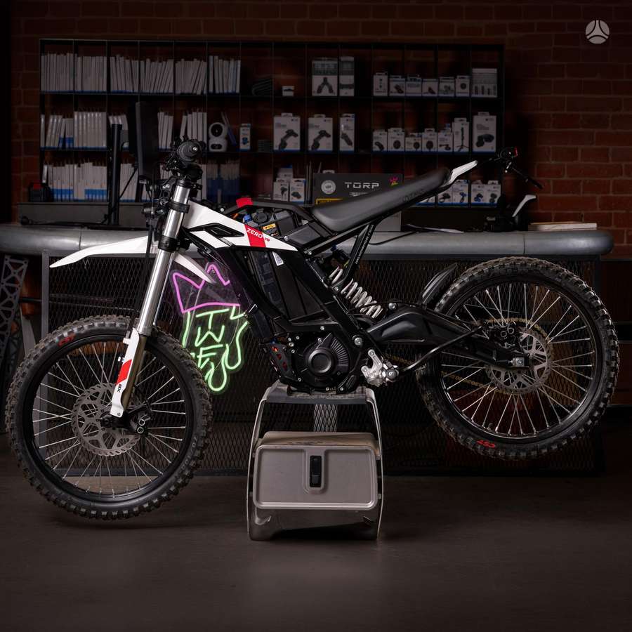 Zero XB, elektrinis, enduro / adventure