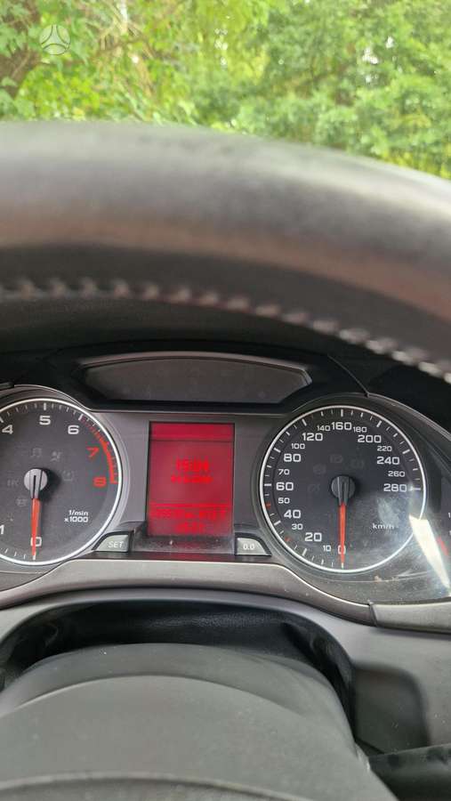 Audi A4, 1.8 l., Седан