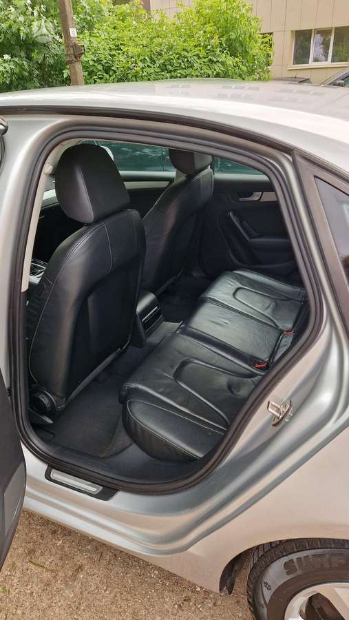 Audi A4, 1.8 l., Седан