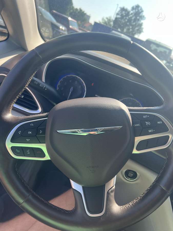 Chrysler Pacifica, 3.6 l., Минивэн