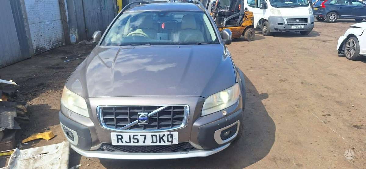 Volvo XC70