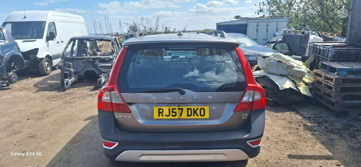 Volvo XC70