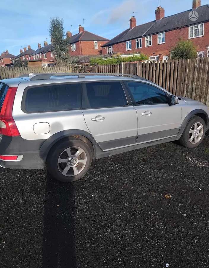 Volvo XC70