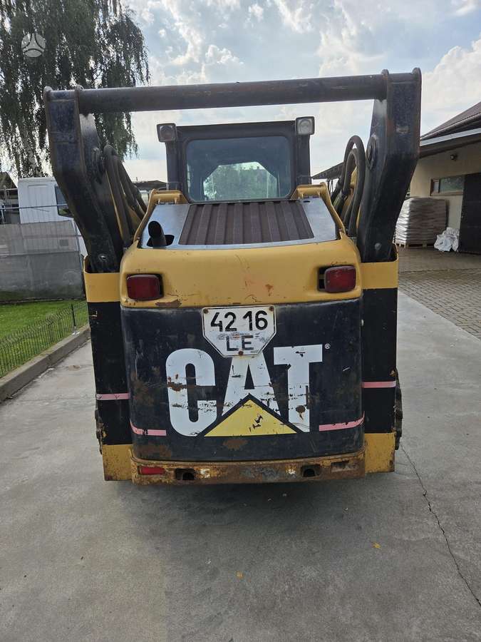 Caterpillar Cat252b, мини-погрузчики