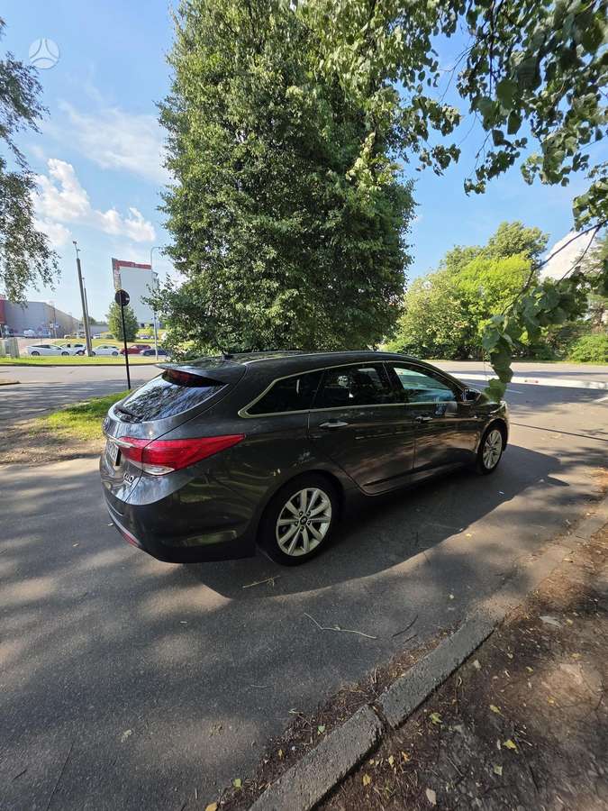 Hyundai i40, 1.7 l., Универсал