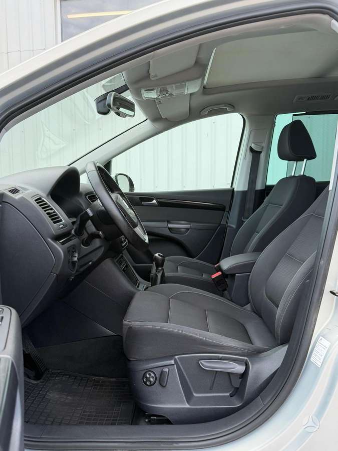 Seat Alhambra, 2.0 l., Минивэн