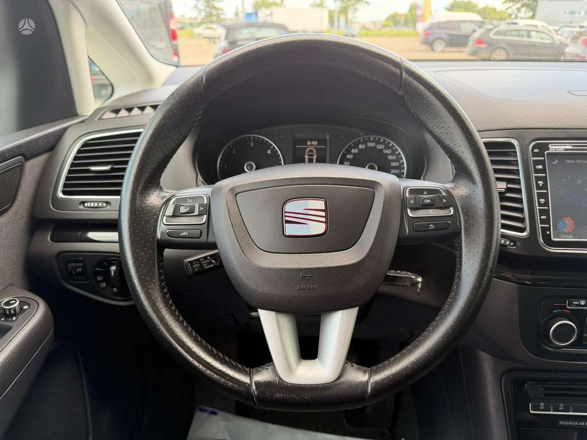 Seat Alhambra, 2.0 l., Минивэн