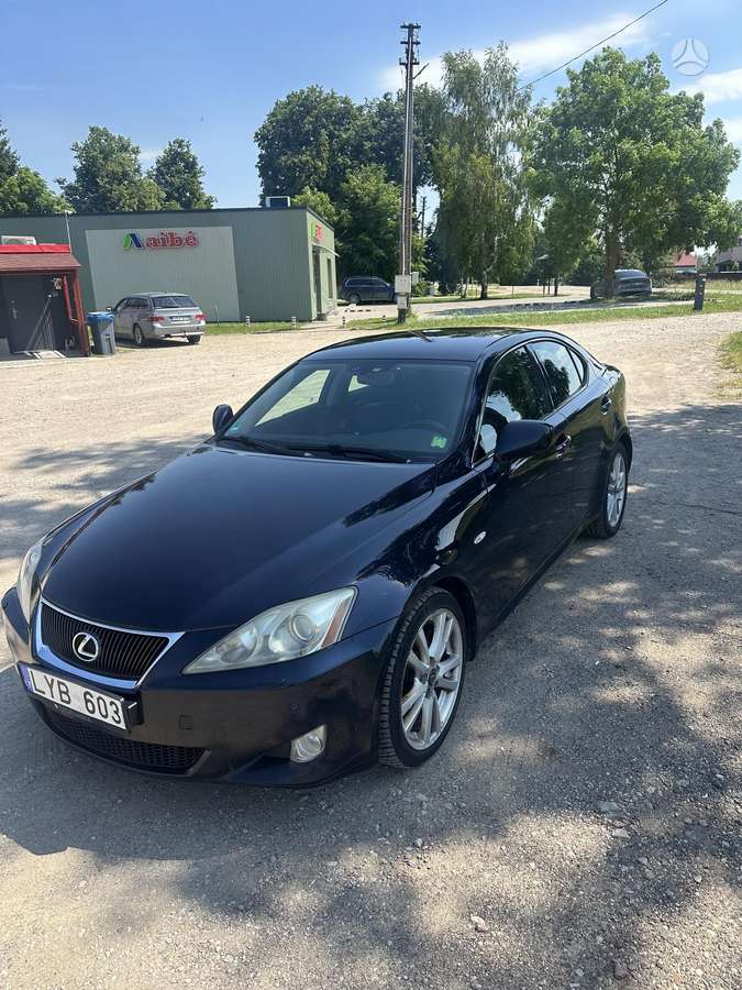 Lexus IS 220, 2.2 l., Седан