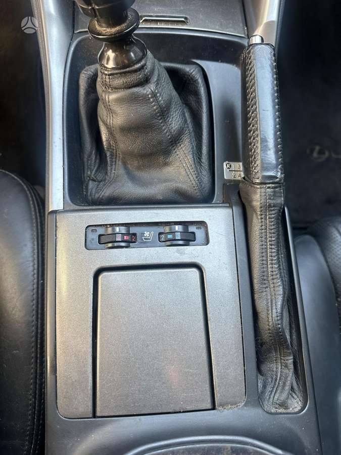 Lexus IS 220, 2.2 l., Седан