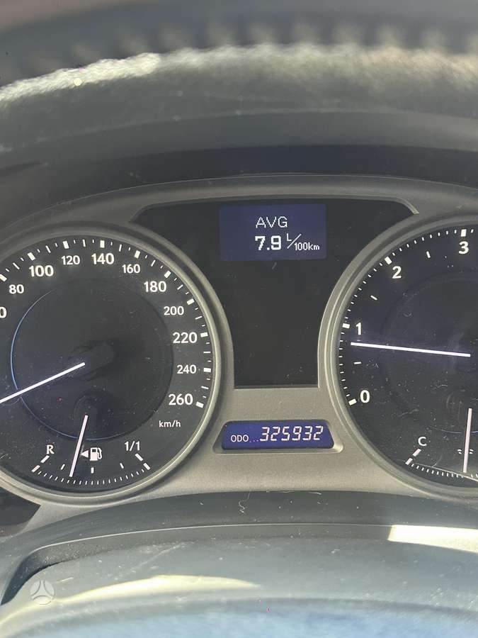 Lexus IS 220, 2.2 l., Седан
