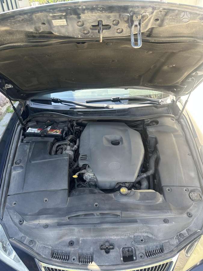 Lexus IS 220, 2.2 l., Седан